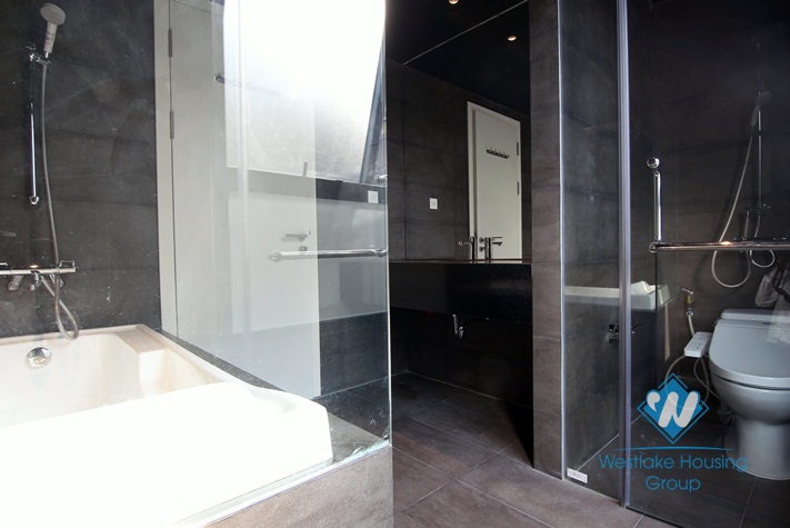A gorgeous 3 bedroom apartment for rent in To ngoc van, Tay ho, Ha noi